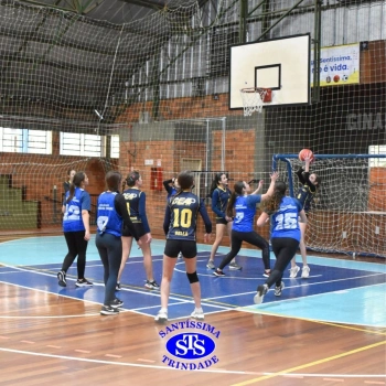 Estudantes do Santíssima e do CEAP, de Ijuí, participam de Amistoso de Basquete
