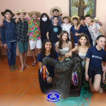 7º ano realizou Festival de Folclore 