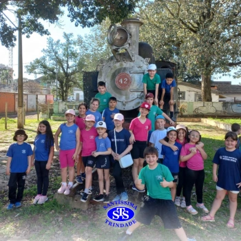 Alunos visitam pontos turísticos da cidade | 3º ano