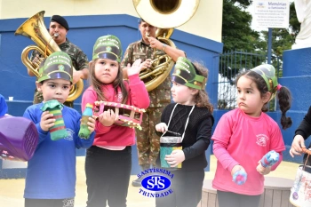 Educação Infantil recebe a Banda de Música da AD3