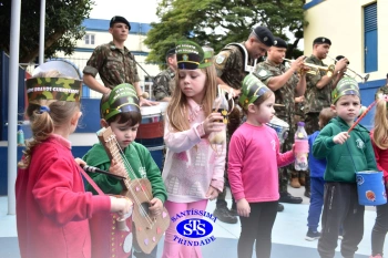 Educação Infantil recebe a Banda de Música da AD3