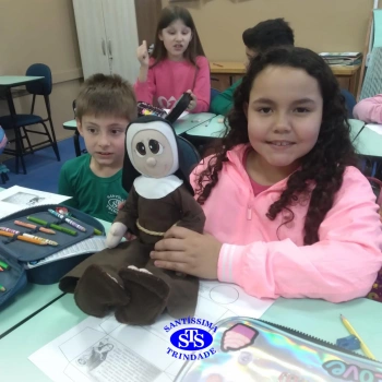 História de Clara de Assis é tema de estudo e de reflexão | 2º ano