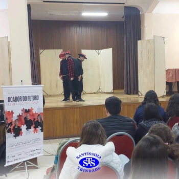 Teatro para alunos do Ensino Médio 