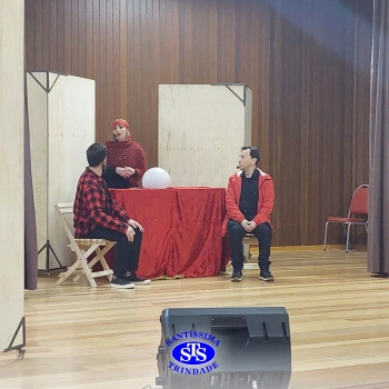Teatro para alunos do Ensino Médio 
