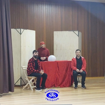Teatro para alunos do Ensino Médio 