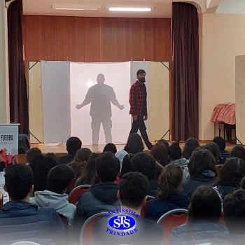 Teatro para alunos do Ensino Médio 