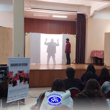 Teatro para alunos do Ensino Médio 