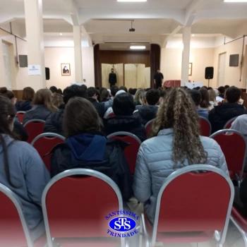 Teatro para alunos do Ensino Médio 