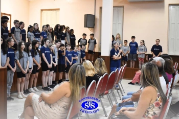 Rumo ao 6º ano: alunos participam de celebração de envio