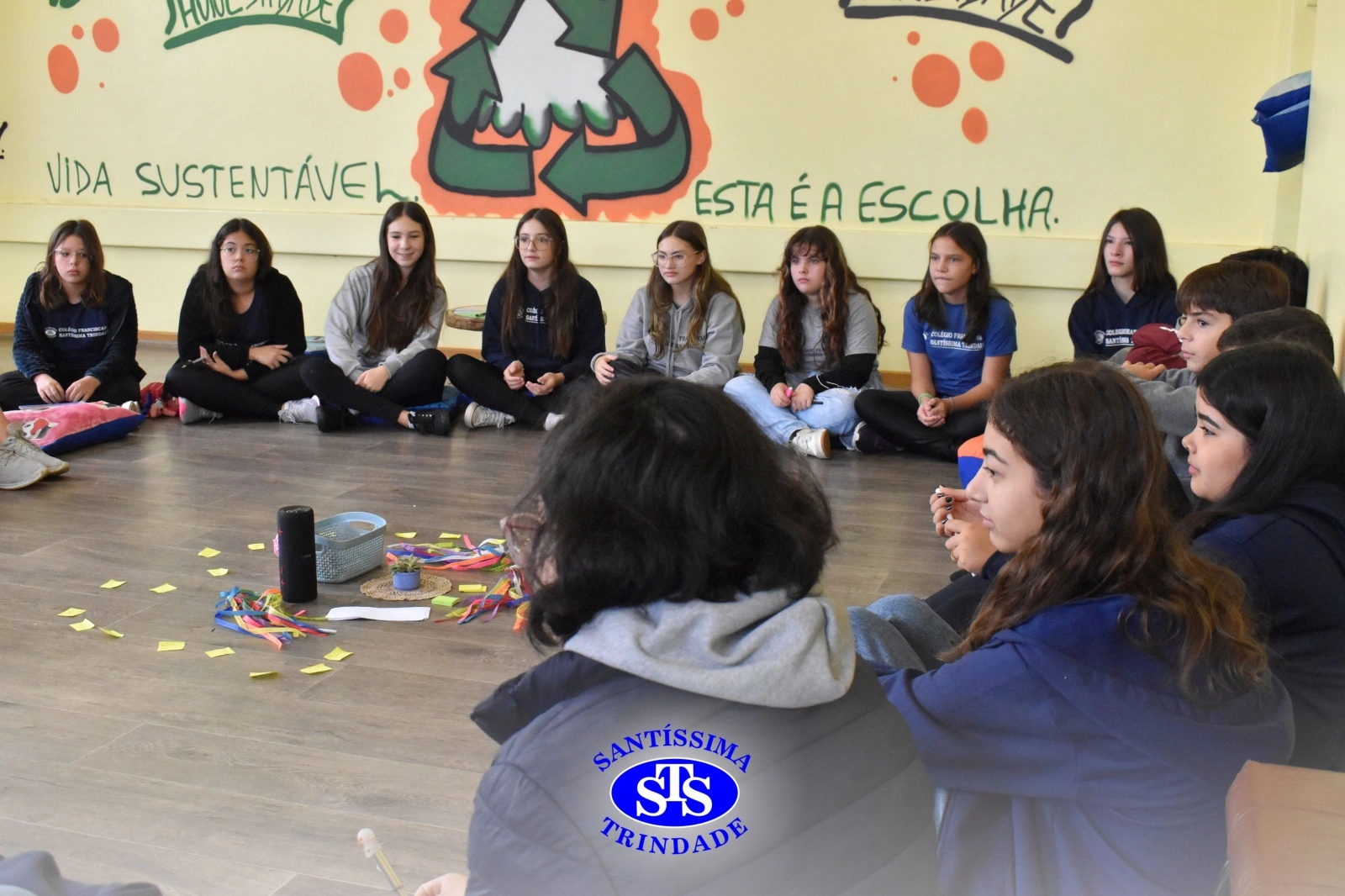 Alunos celebram a ancestralidade durante círculo de construção da paz 