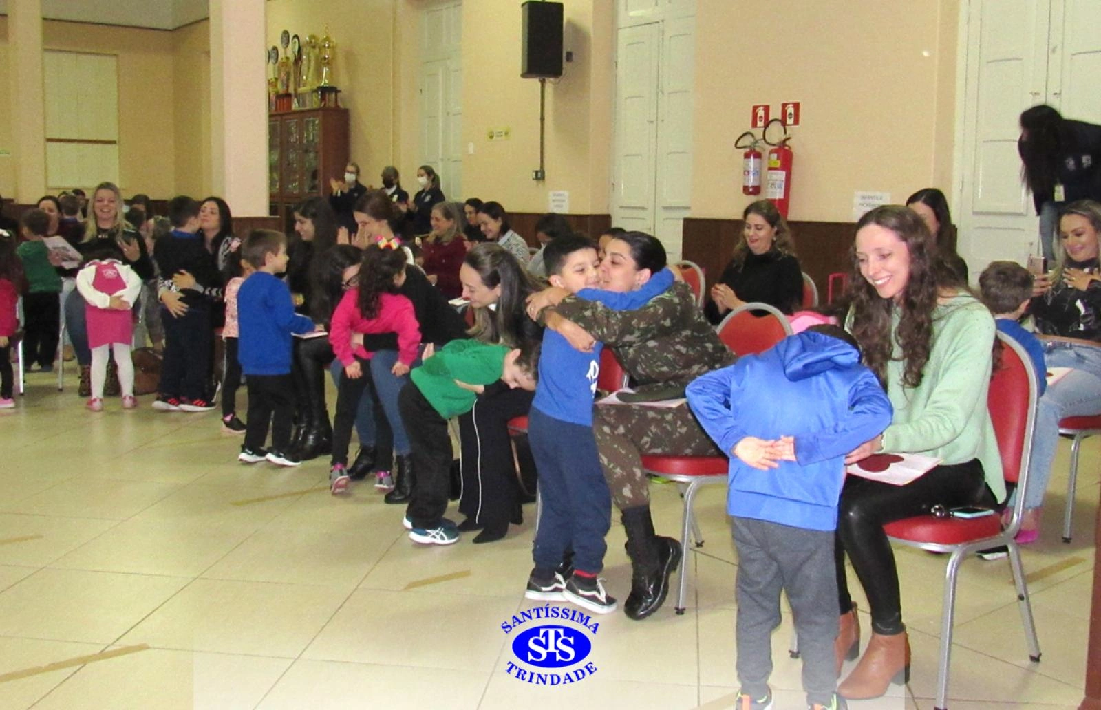 Homenagem às Mães do Infantil 4