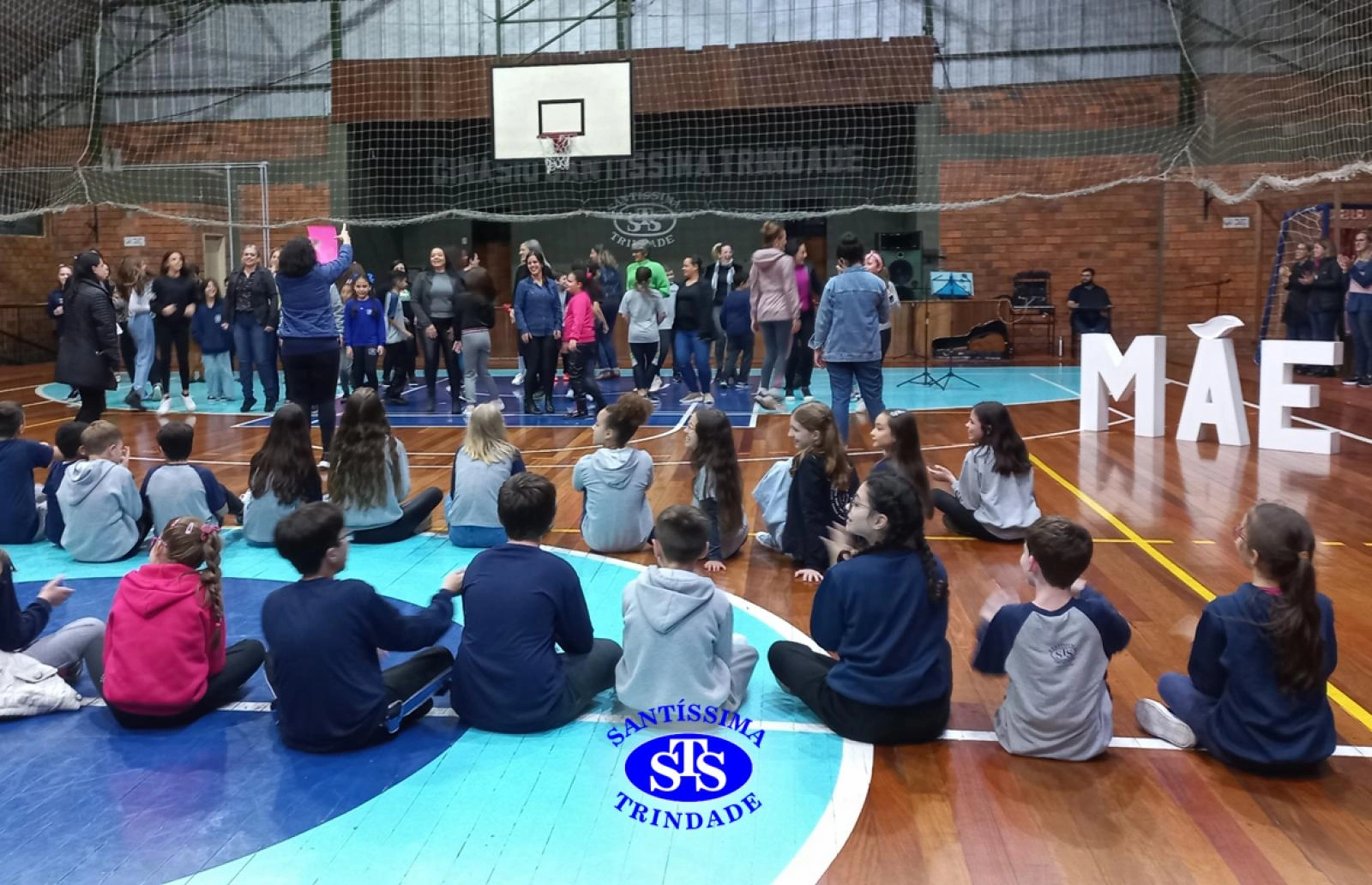 5º ano | Mães receberam uma carinhosa homenagem