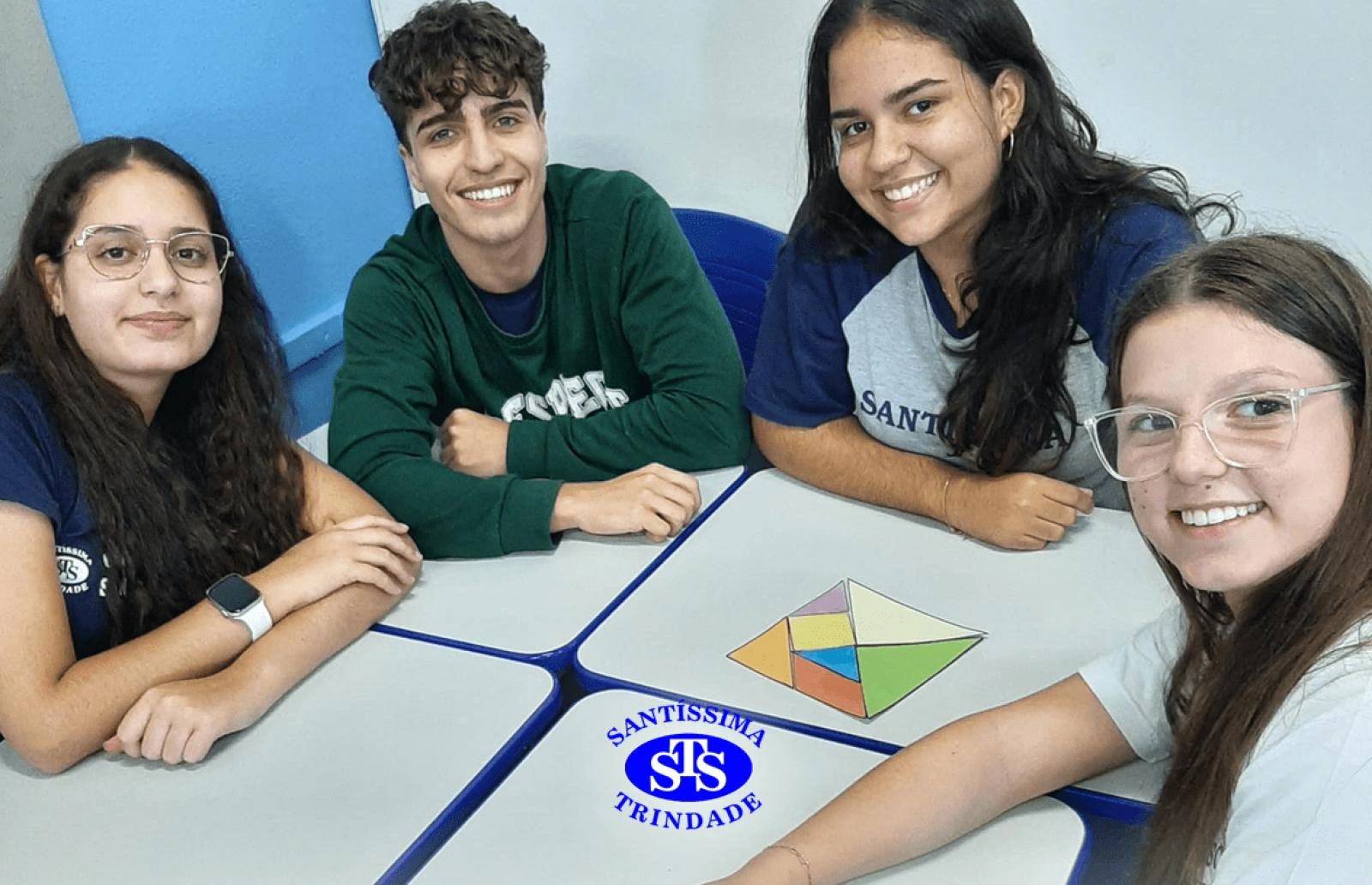 Tangram estimula o desenvolvimento do raciocínio - 3ª série EM