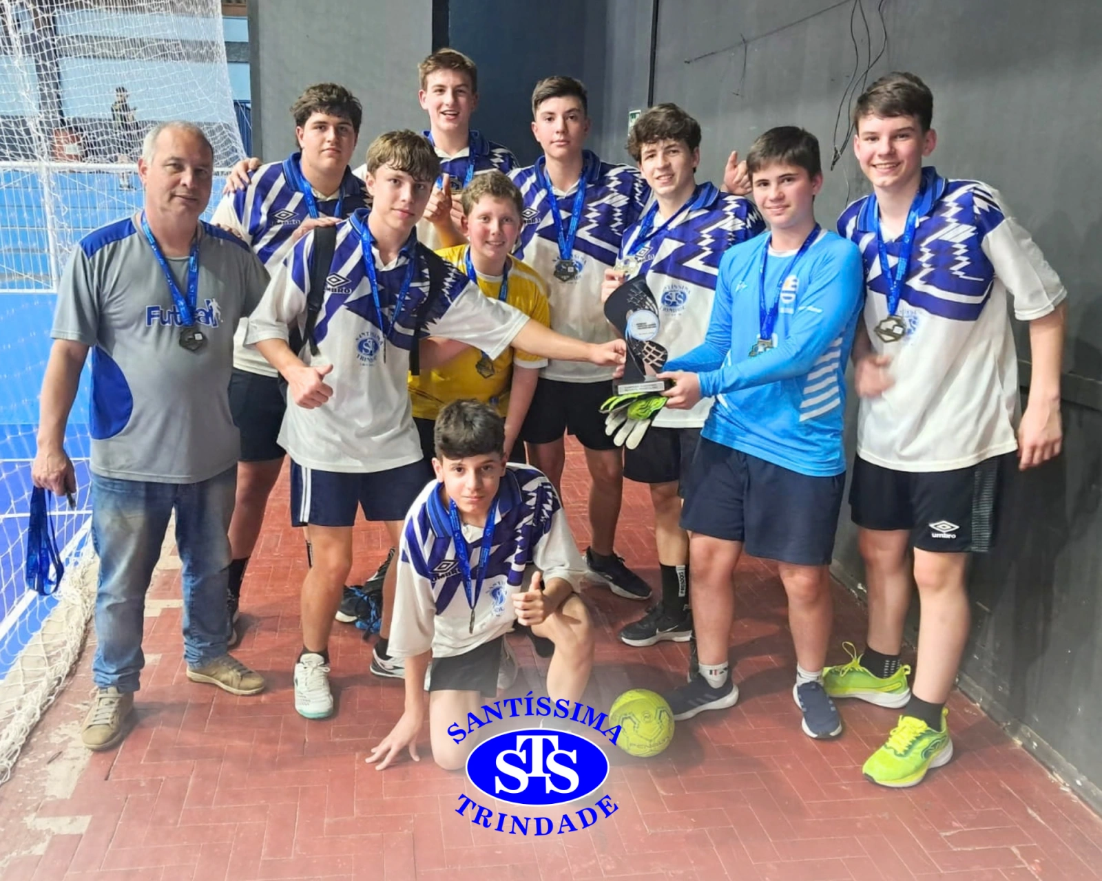 Handebol conquista 4 troféus de 1º lugar nos JEM 2026