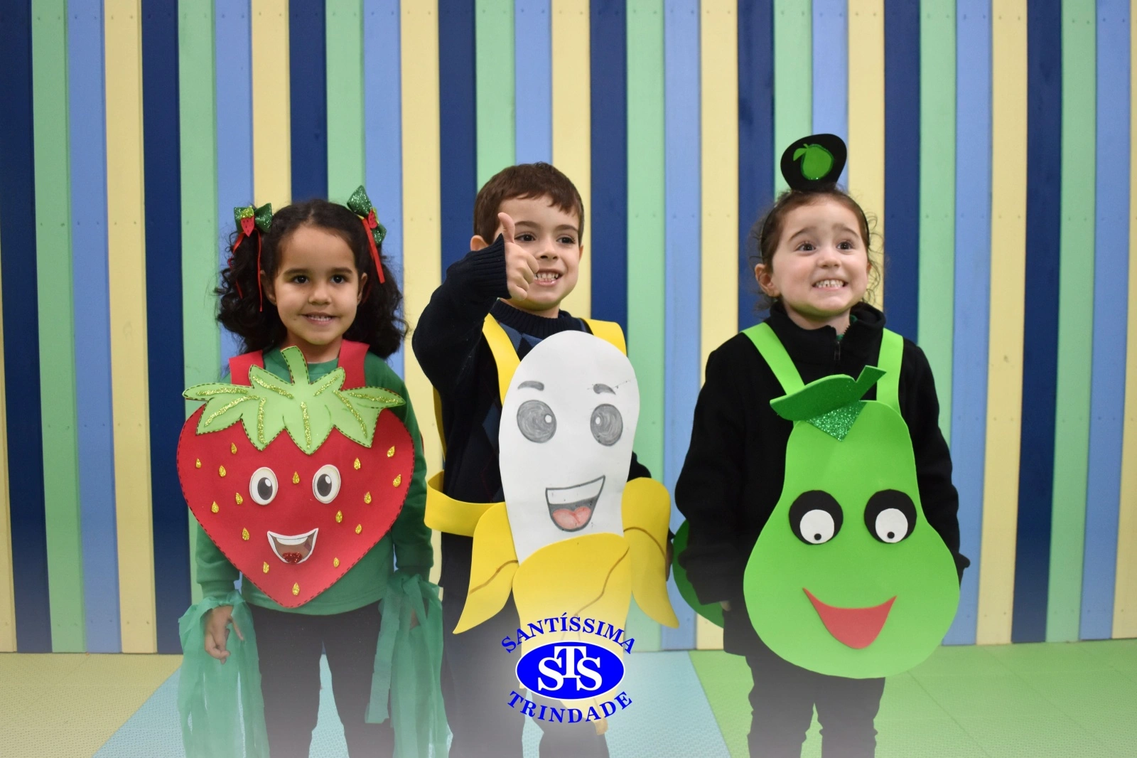 Desfile das Frutas incentiva a alimentação saudável | Inf. 3