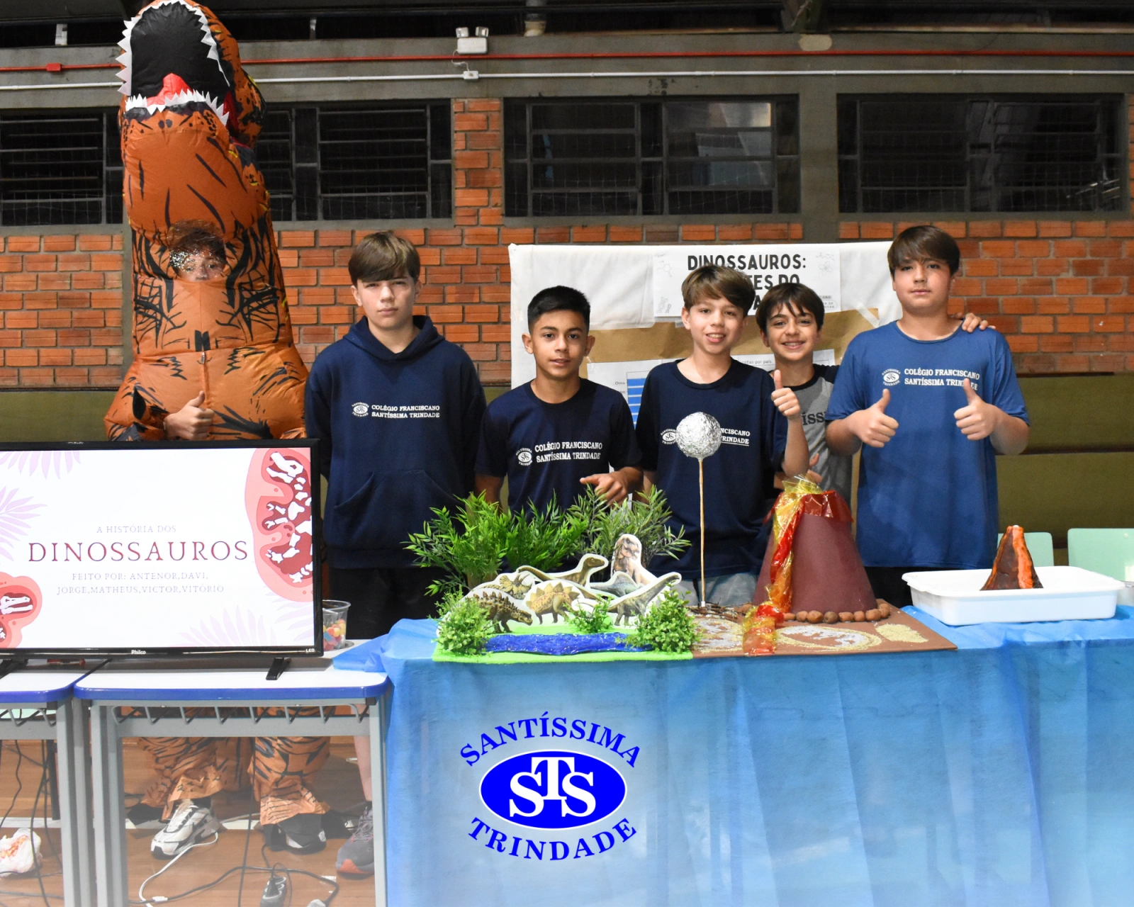 Feira de Ciências do 7º ano recebe vários visitantes