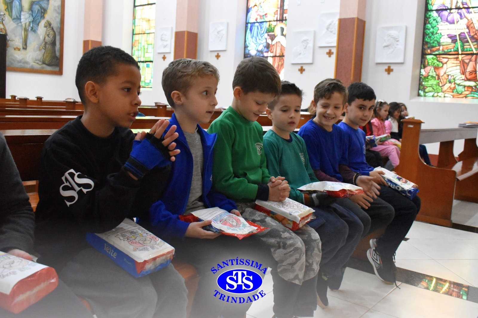 Corrente de solidariedade pelo Rio Grande do Sul mobiliza a comunidade escolar