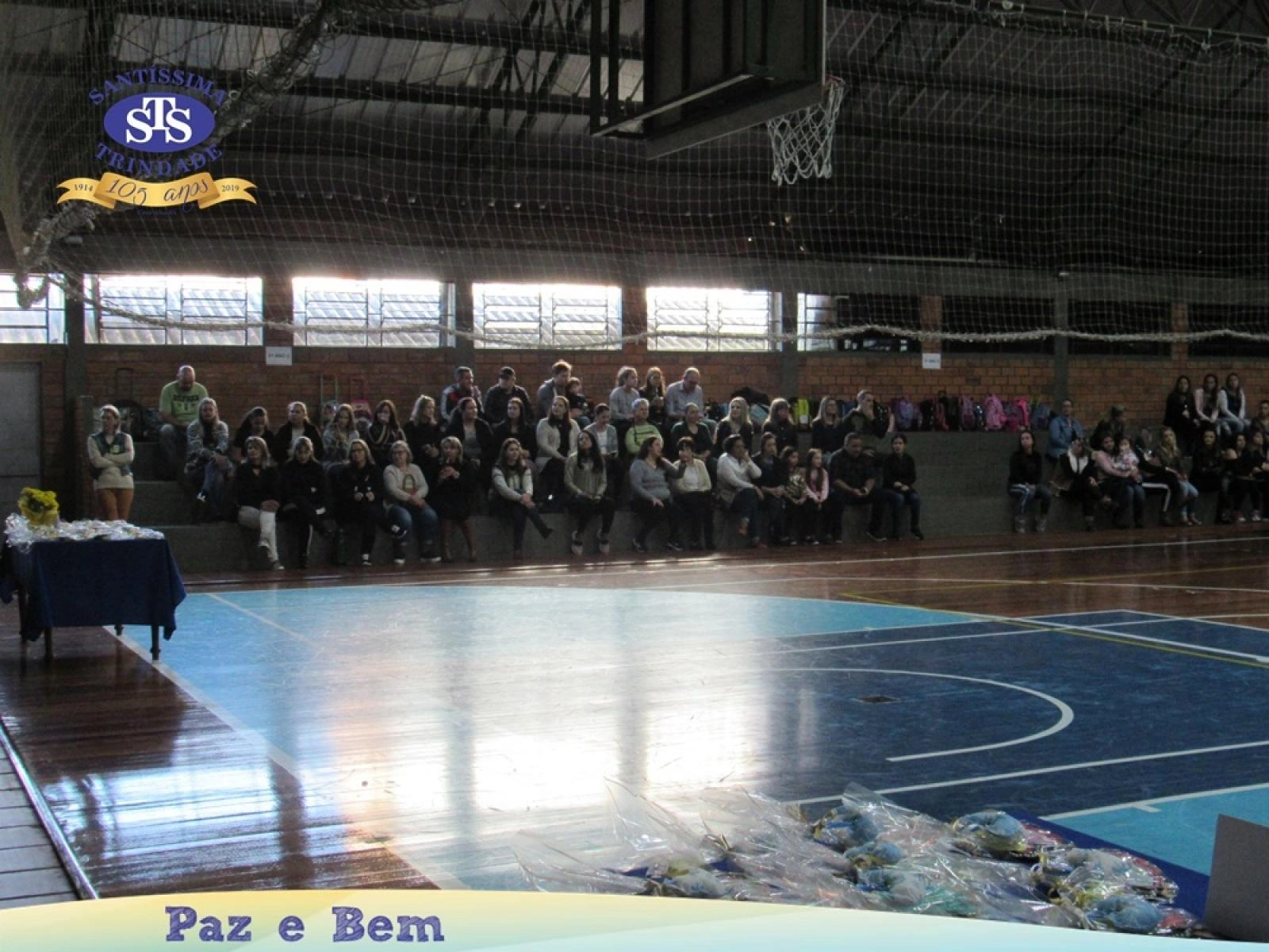 HOMENAGEM ÀS MÃES - 1º ANO
