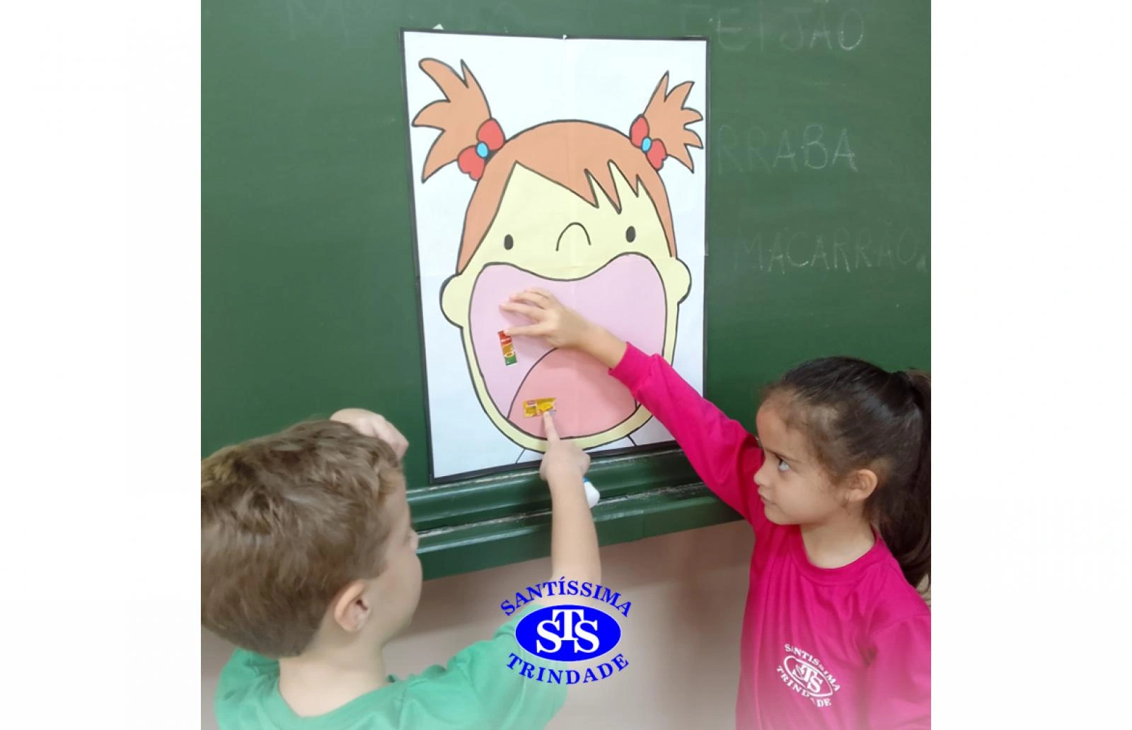 Alunos estudam importância da alimentação saudável | 1º ano 