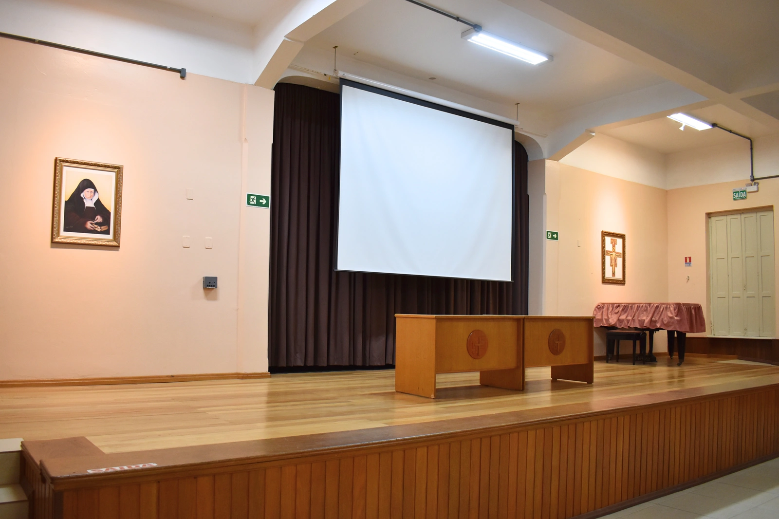 Salão de Eventos Deus Cuida