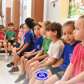Turmas da Educação Infantil celebram a Páscoa de forma lúdica com partilha do pão, atos de solidariedade e alegria