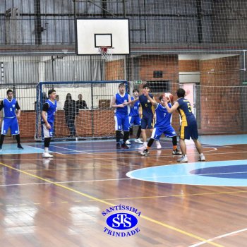Santíssima e Sant’Anna participam de jogos amistosos de basquete
