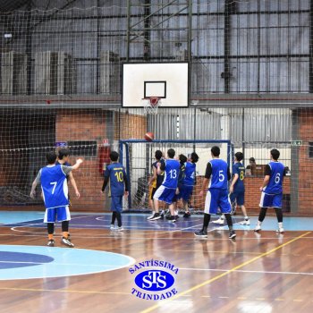 Santíssima e Sant’Anna participam de jogos amistosos de basquete