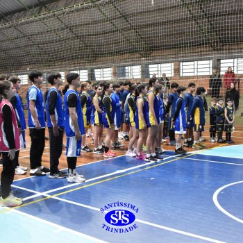 Santíssima e Sant’Anna participam de jogos amistosos de basquete