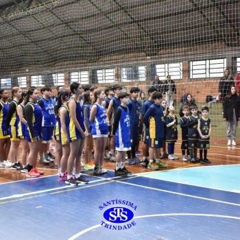 Santíssima e Sant’Anna participam de jogos amistosos de basquete