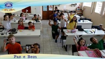 3º ano - Aula no Laboratório de Ciências