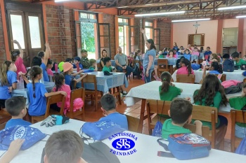 Roda de conversa sobre profissões com a presença de pais | 3º ano