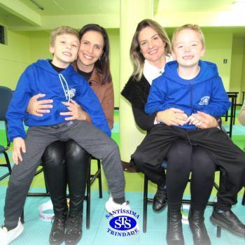 1º ano | Homenagem às Mães