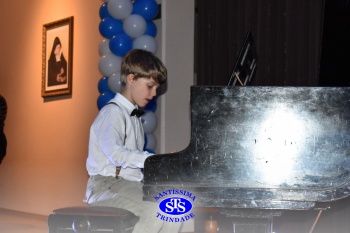 Recital Classes de Piano  é marcado por lindas apresentações dos alunos