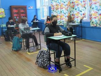 Volta às aulas presenciais: 3º, 6º e 7º anos