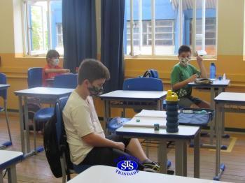 Volta às aulas presenciais: 3º, 6º e 7º anos