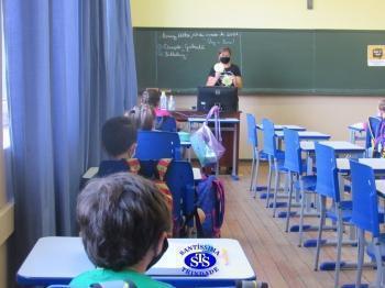 Volta às aulas presenciais: 3º, 6º e 7º anos