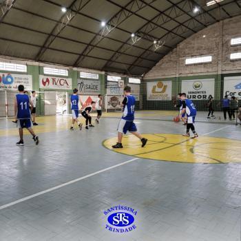 Oficina de Basquete participou de jogos amistosos