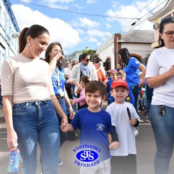 Caminhada Franciscana pela Paz percorre ruas de Cruz Alta