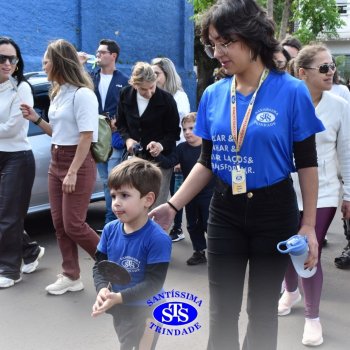 Caminhada Franciscana pela Paz percorre ruas de Cruz Alta