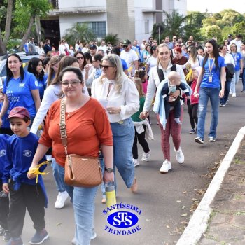 Caminhada Franciscana pela Paz percorre ruas de Cruz Alta