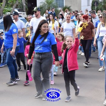 Caminhada Franciscana pela Paz percorre ruas de Cruz Alta