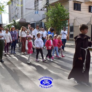 Caminhada Franciscana pela Paz percorre ruas de Cruz Alta