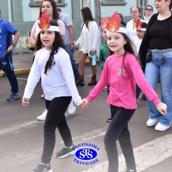 Caminhada Franciscana pela Paz percorre ruas de Cruz Alta