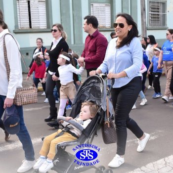 Caminhada Franciscana pela Paz percorre ruas de Cruz Alta