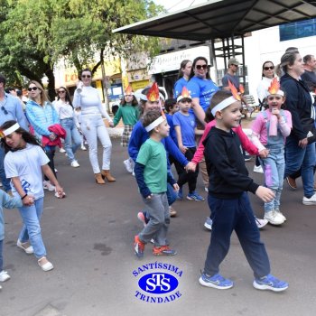 Caminhada Franciscana pela Paz percorre ruas de Cruz Alta