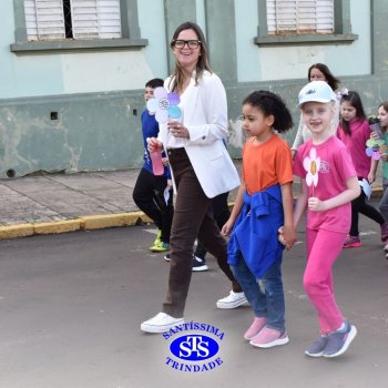 Caminhada Franciscana pela Paz percorre ruas de Cruz Alta