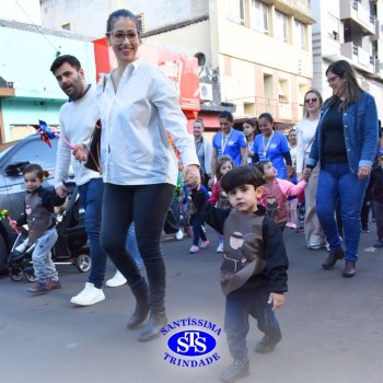Caminhada Franciscana pela Paz percorre ruas de Cruz Alta