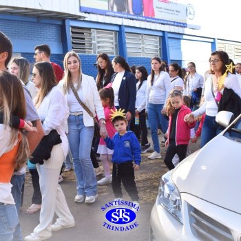 Caminhada Franciscana pela Paz percorre ruas de Cruz Alta