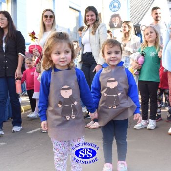 Caminhada Franciscana pela Paz percorre ruas de Cruz Alta