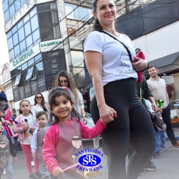 Caminhada Franciscana pela Paz percorre ruas de Cruz Alta